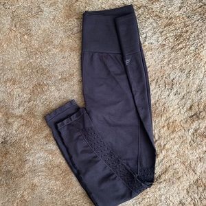 Fabletics leggings